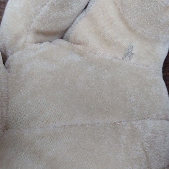 Husky & Pug Six Flags Stuffed Dogs 10" Tall - Picture 5 of 5